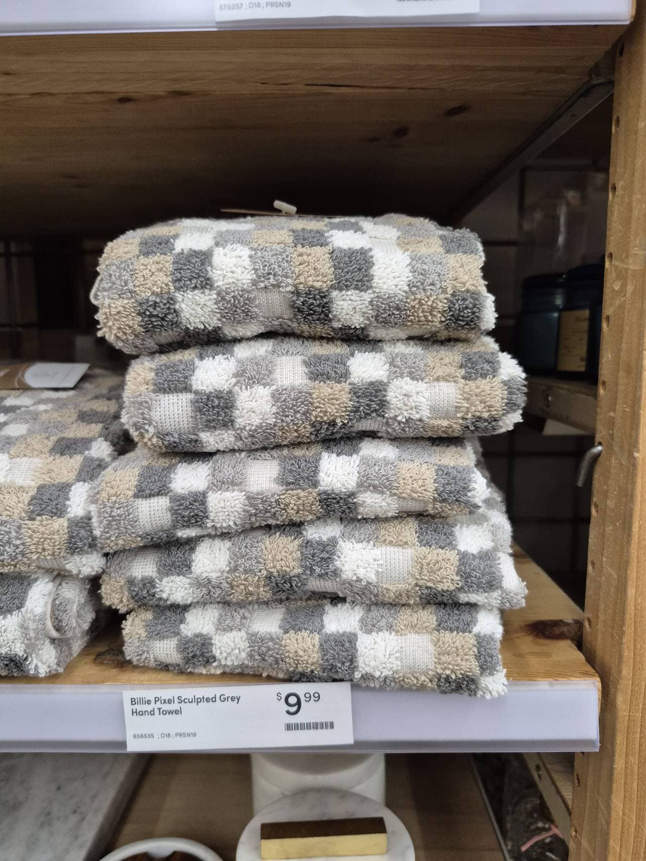 Billie Pixel Sculpted Grey Hand Towel checkered