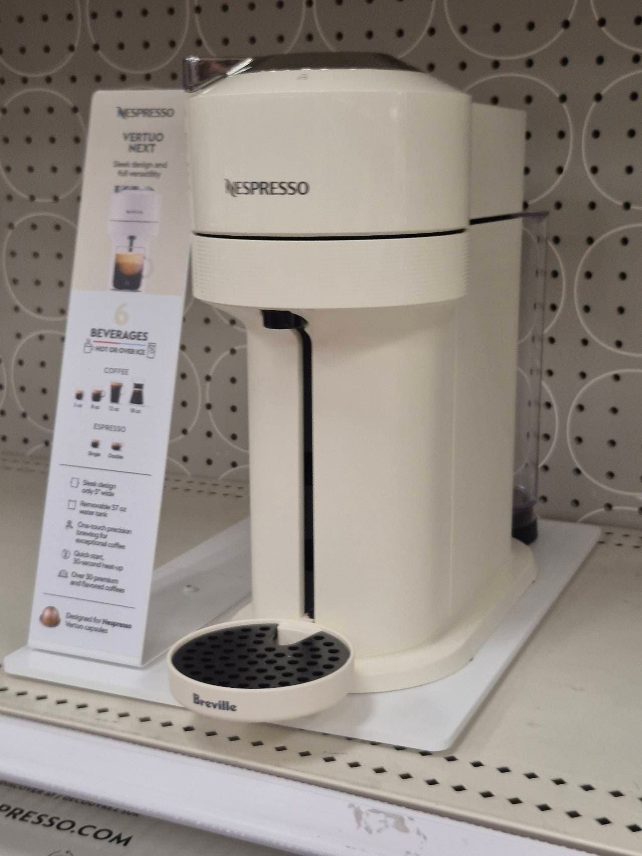 Vertuo Next white plastic compact
