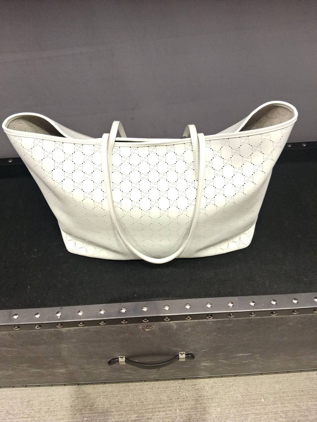 Gucci tote bag